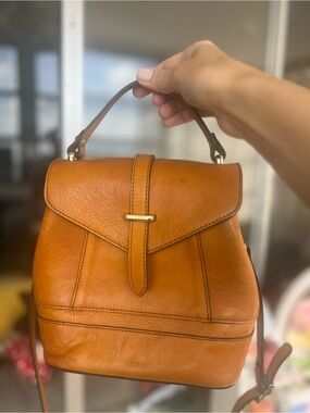 Tan Leather Top-Handle Satchel - Classic Women’s Bag Backpack